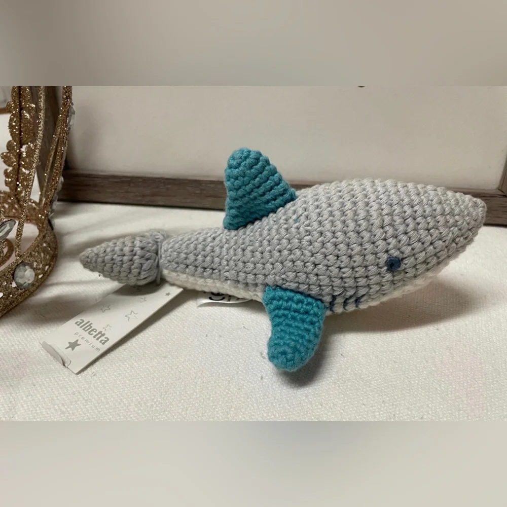 ALBETTA Premium Ltd CROCHET SHARK RATTLE